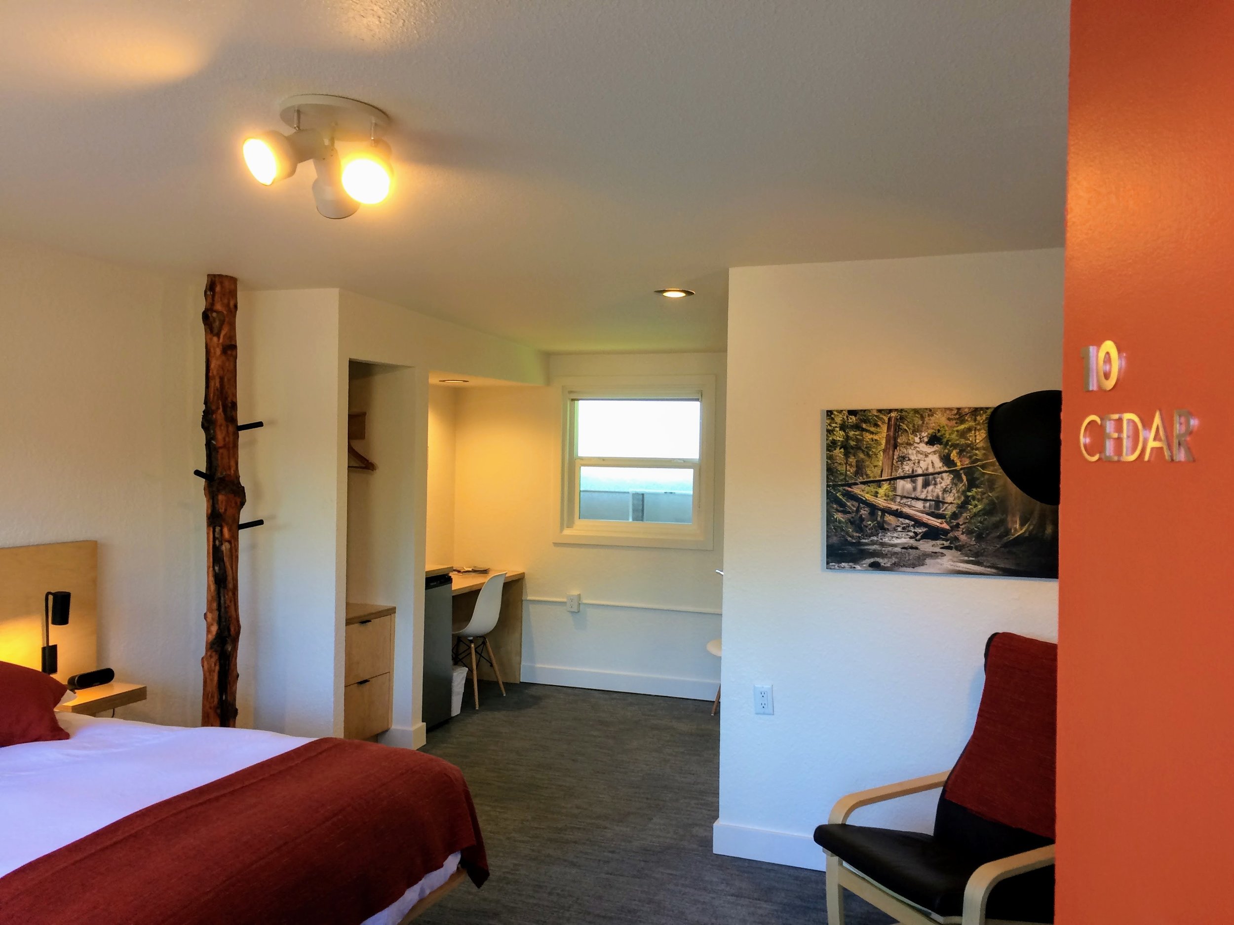 Cedar, Room # 10