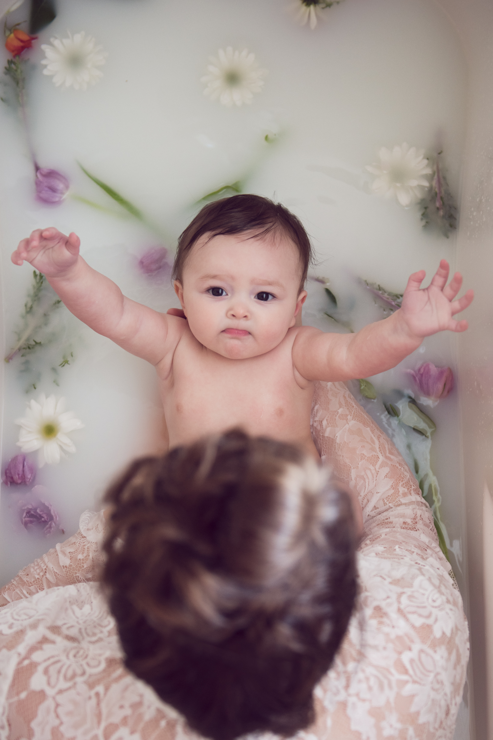 7 MONTH MILK BATH-12.jpg