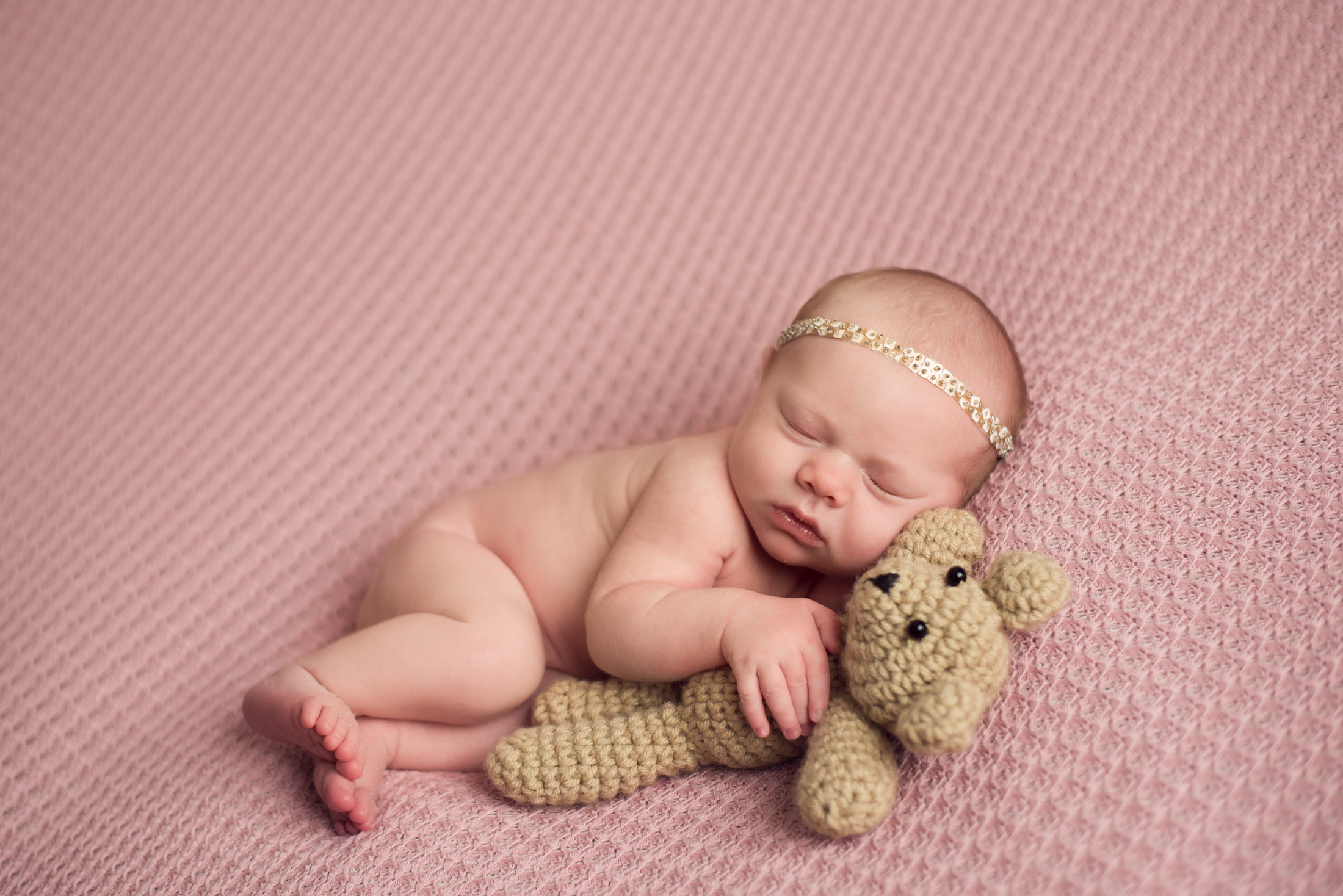 BROOKLYNN NEWBORN-24.jpg