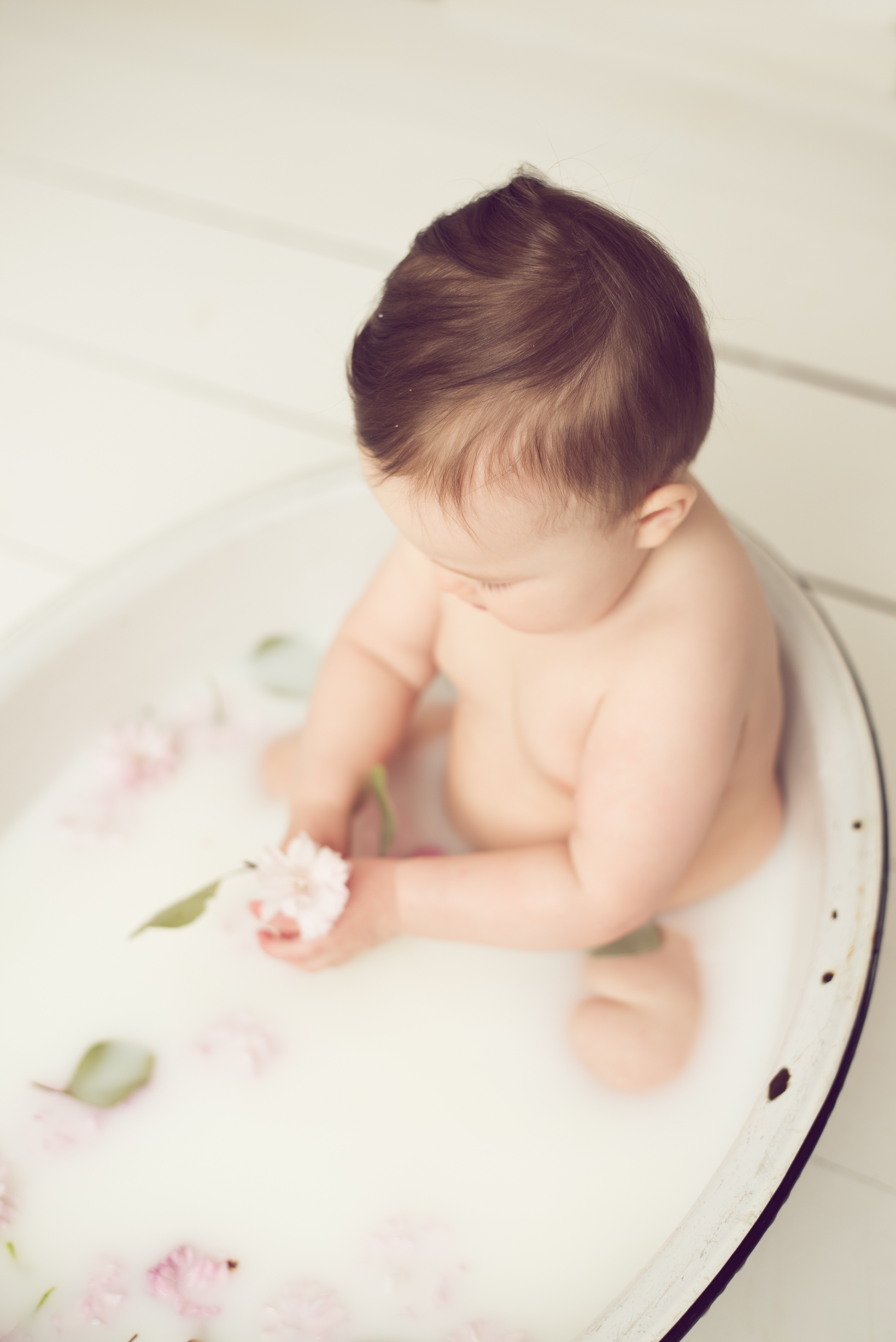 8 MONTH MILK BATH-4.jpg