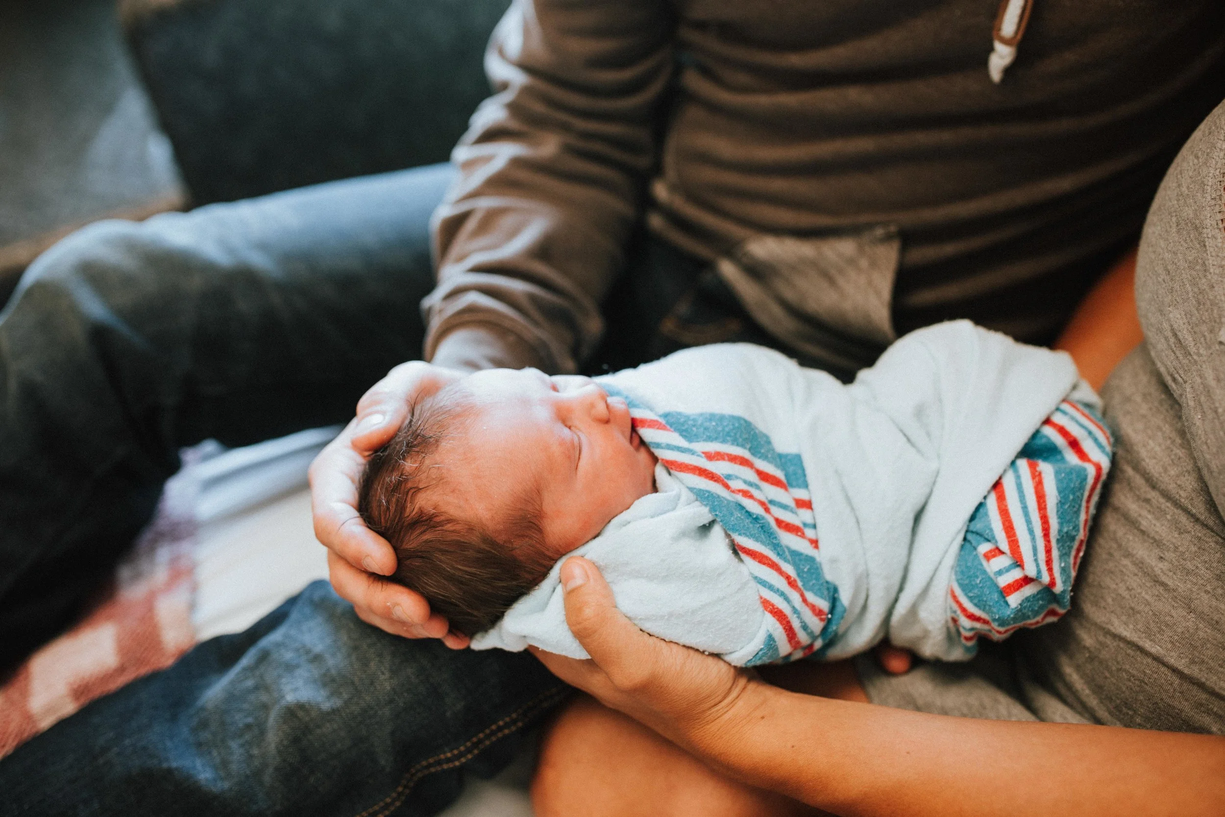 First 48 is so special to capture. Those first few hours spent with mom and dad are so special. Chett, this beautiful girl, with a gorgeous head of hair is too cute for words. Mom and Dad could not be any happier to have you. 