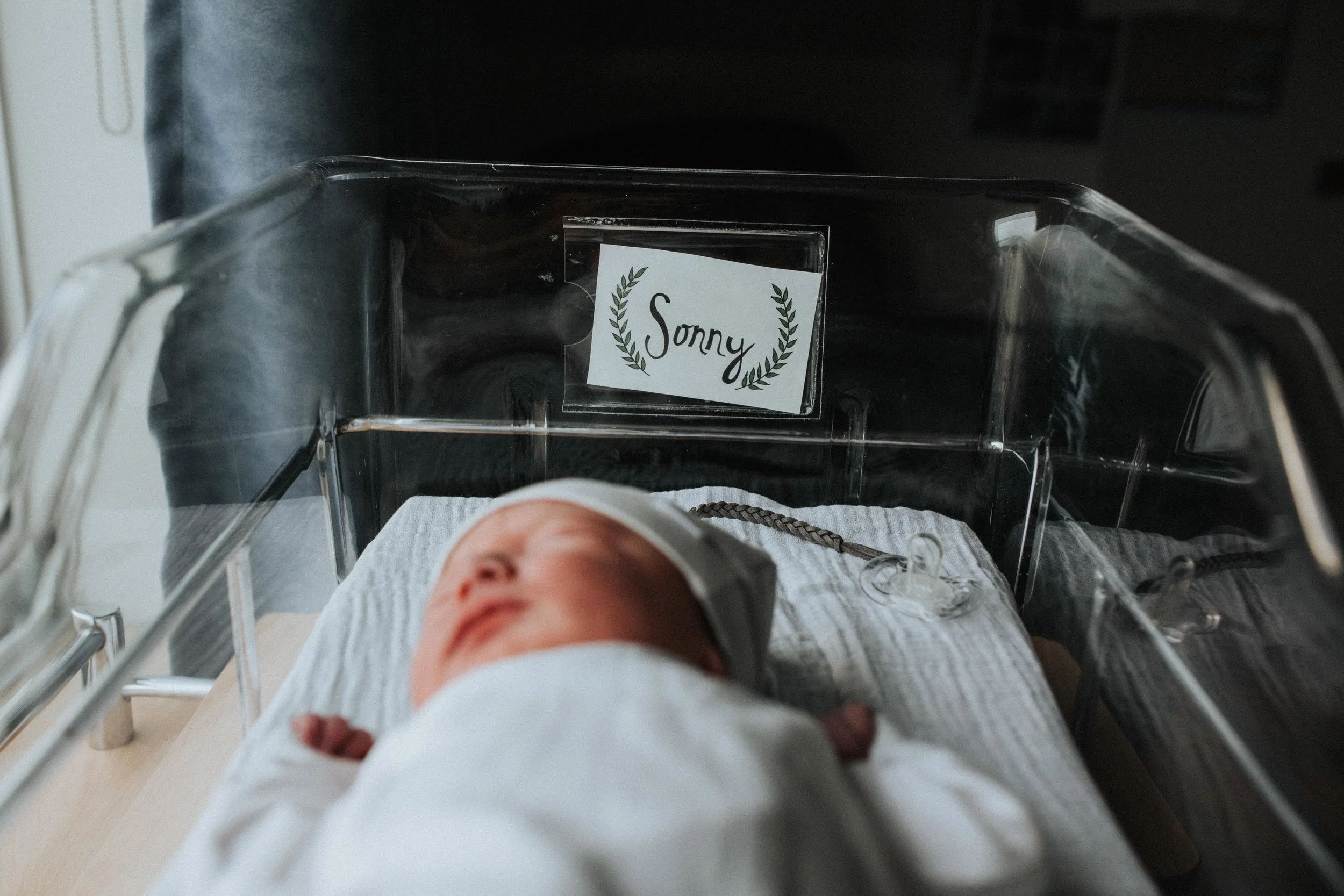 It is always such a huge compliment to take another photographers session, and even more of a honour when its such an amazing milestone in ones life. Mom, Dad, and Wilder welcomed Sonny to their cute family and is so blessed to have such a handsome, healthy, baby boy to join them.. 