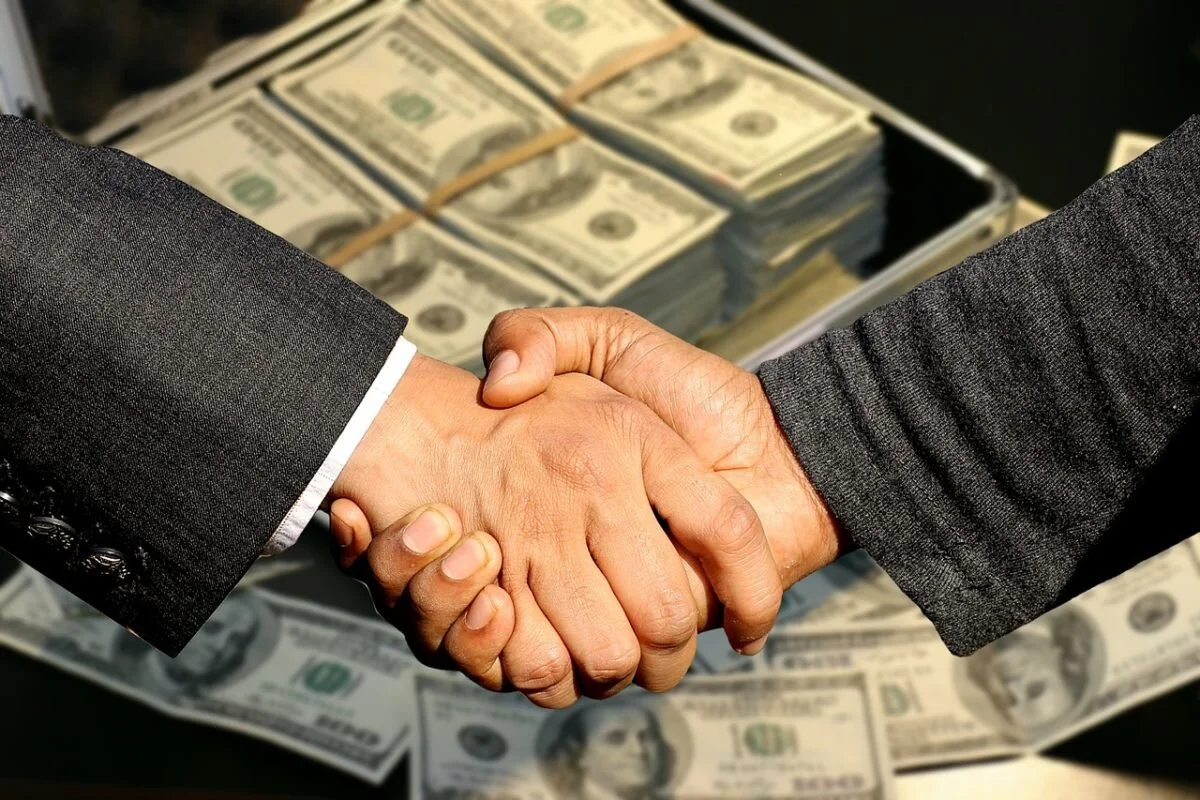 conclusion-of-the-contract-3100579_1280-1200x800.jpg