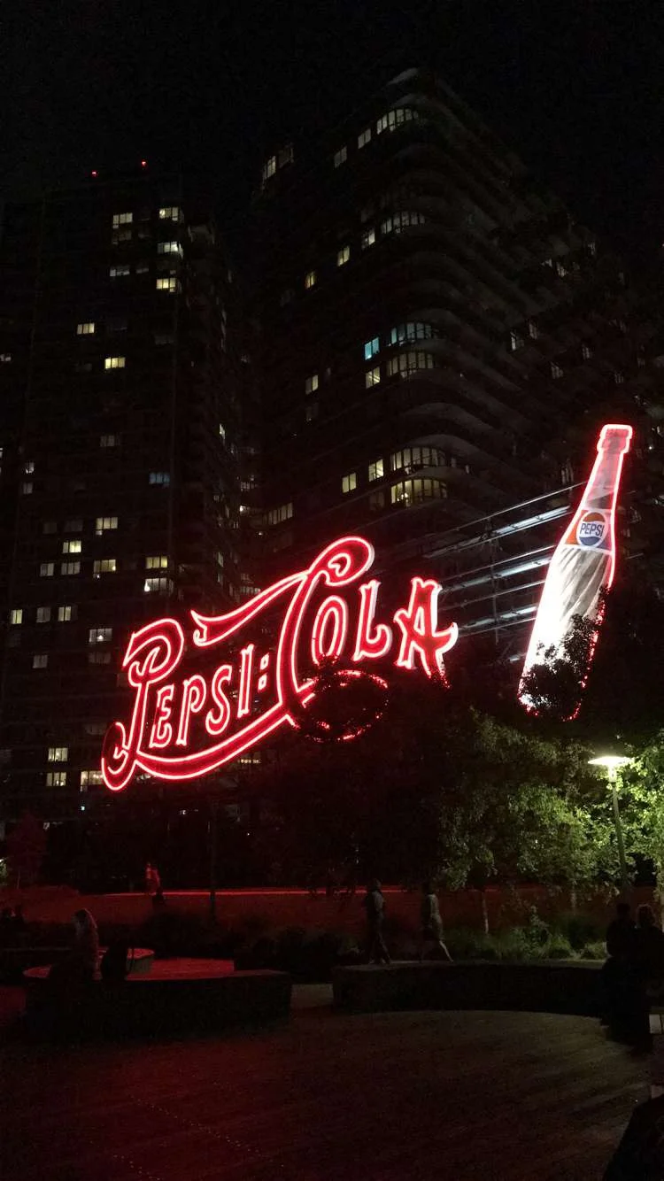 Long Island City - Gantry Plaza State Park