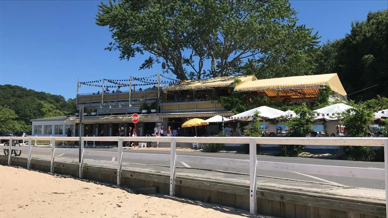 Sunset Beach Hotel Restaurant