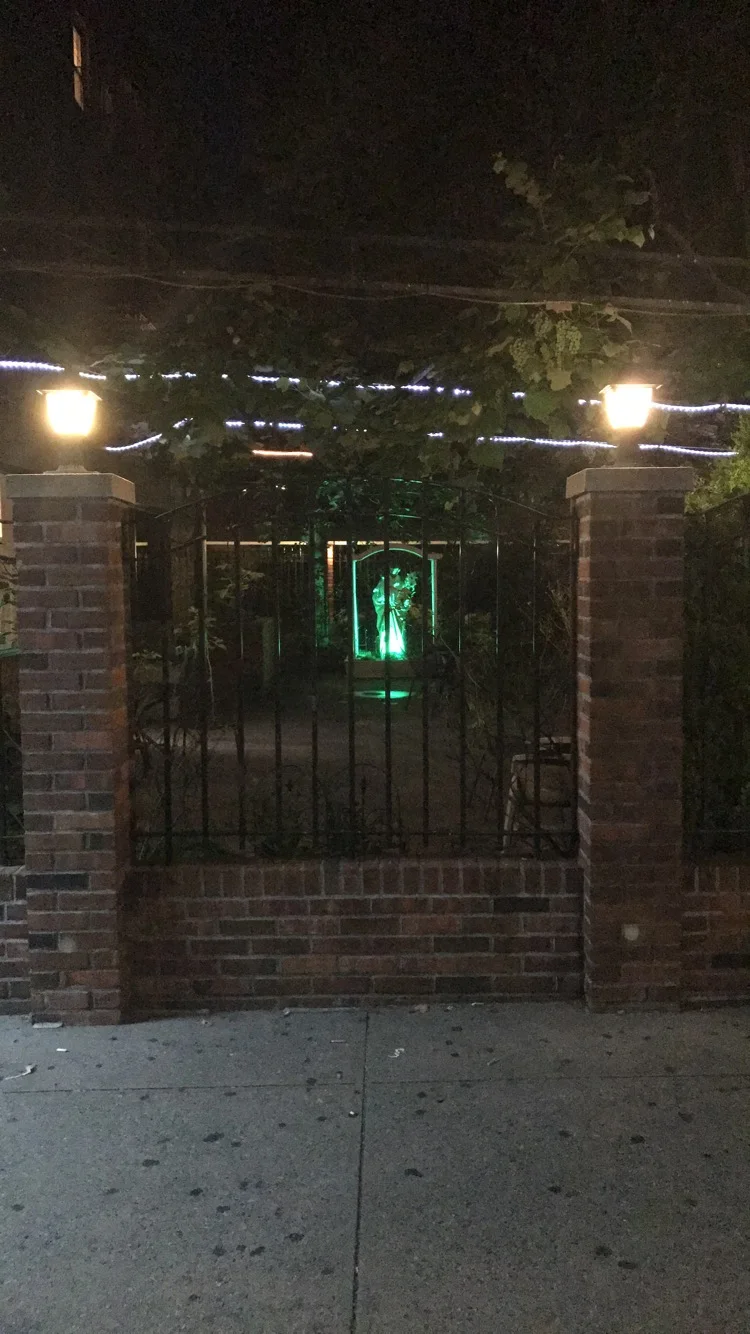 Carroll Gardens Dunkin Donuts Garden