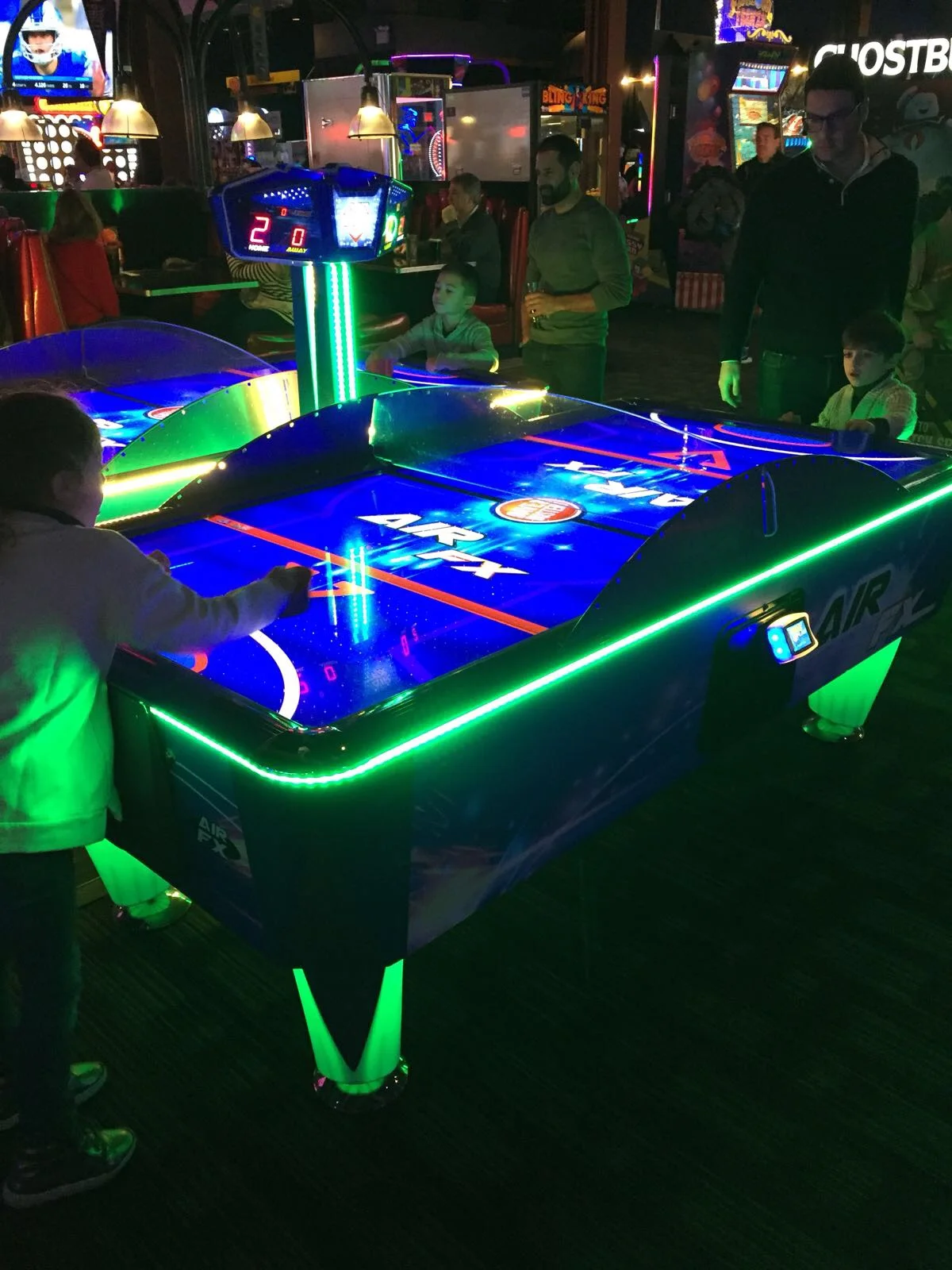 Philadelphia - Largest Dave & Busters in America