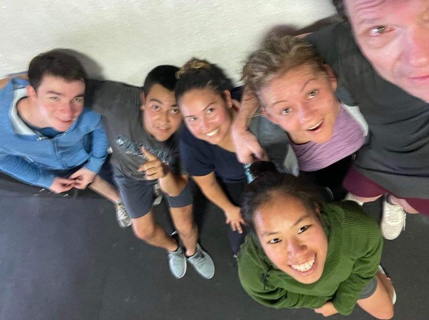 Like many Sunday&rsquo;s today Bob programmed a doozy and invited our newer athletes to play along. We love this about our people. Always welcoming and supportive and make a hard workout fun. Show of 👋🏻 if you&rsquo;ve done a  Bob workout #ambassad