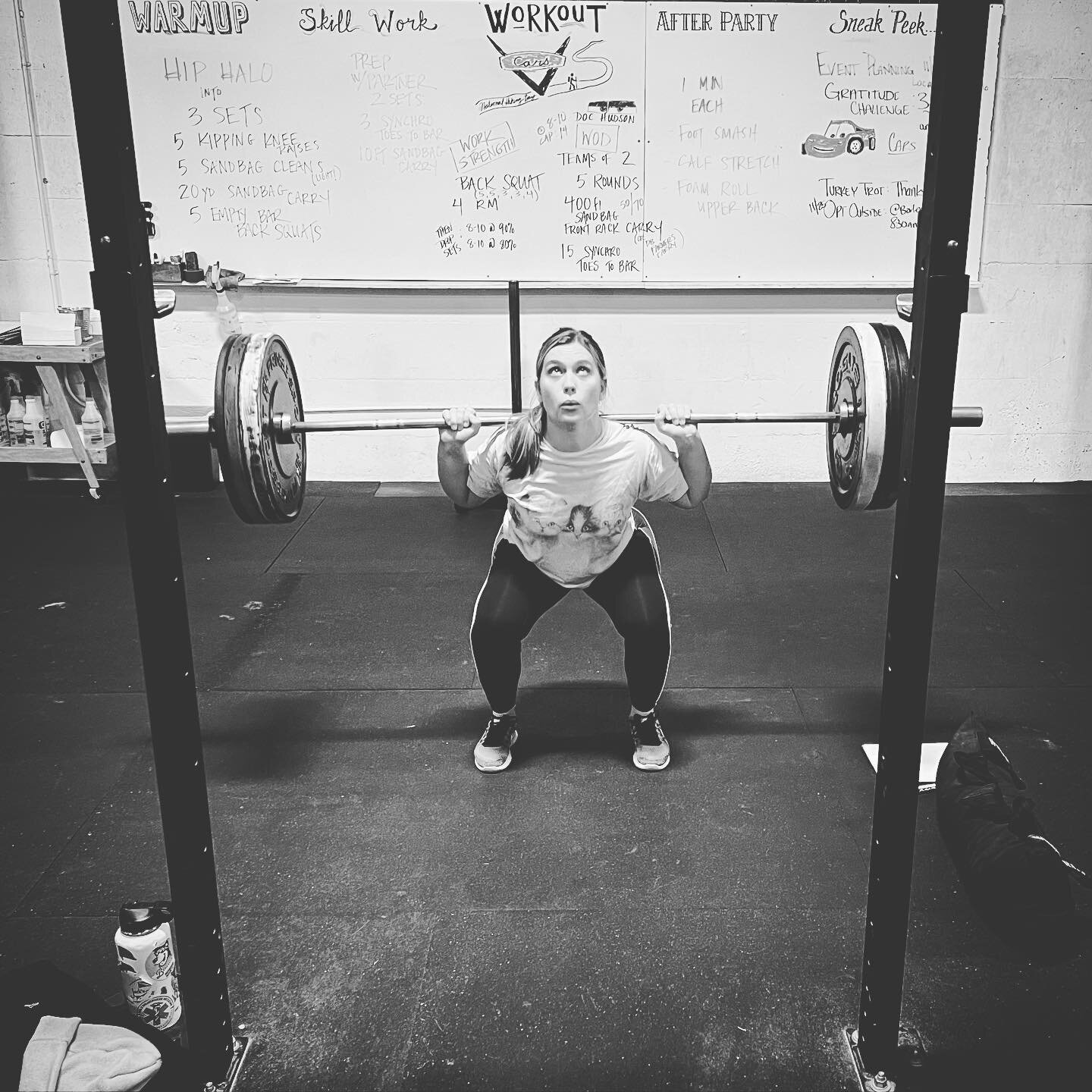 Can&rsquo;t go wrong with a heavy squat day! 🍑 

#dcfww #squat #getfitlivehappy #crossfit #crossfitaffiliate #besthourofyourday