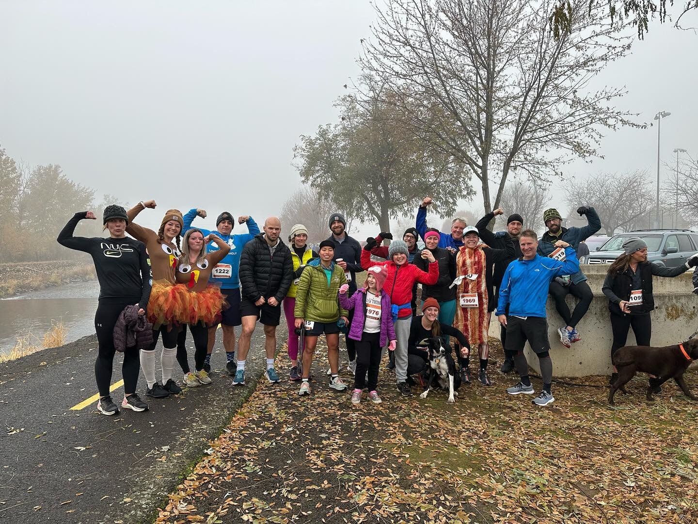 Grateful for healthy activities, connection and cheers for each other and not being the only one on stage. We wish all of our DCF peeps past present and future a lovely full holiday. #getfitlivehappy  #familyfitnessfun #dcfww #turkeytrot #salvationar