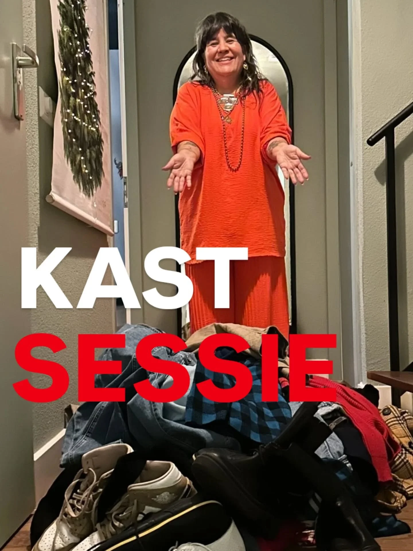 Kastsessie bij leuke geweldige @geertjevisser . Hoe ze het heeft ervaren om samen te winkelen in haar kast? Slide naar rechts en lees haar stories.

Dank Geertje dat ik mocht langskomen.

Foto's door Geertje.

#jekledingkastisjelevenswerk