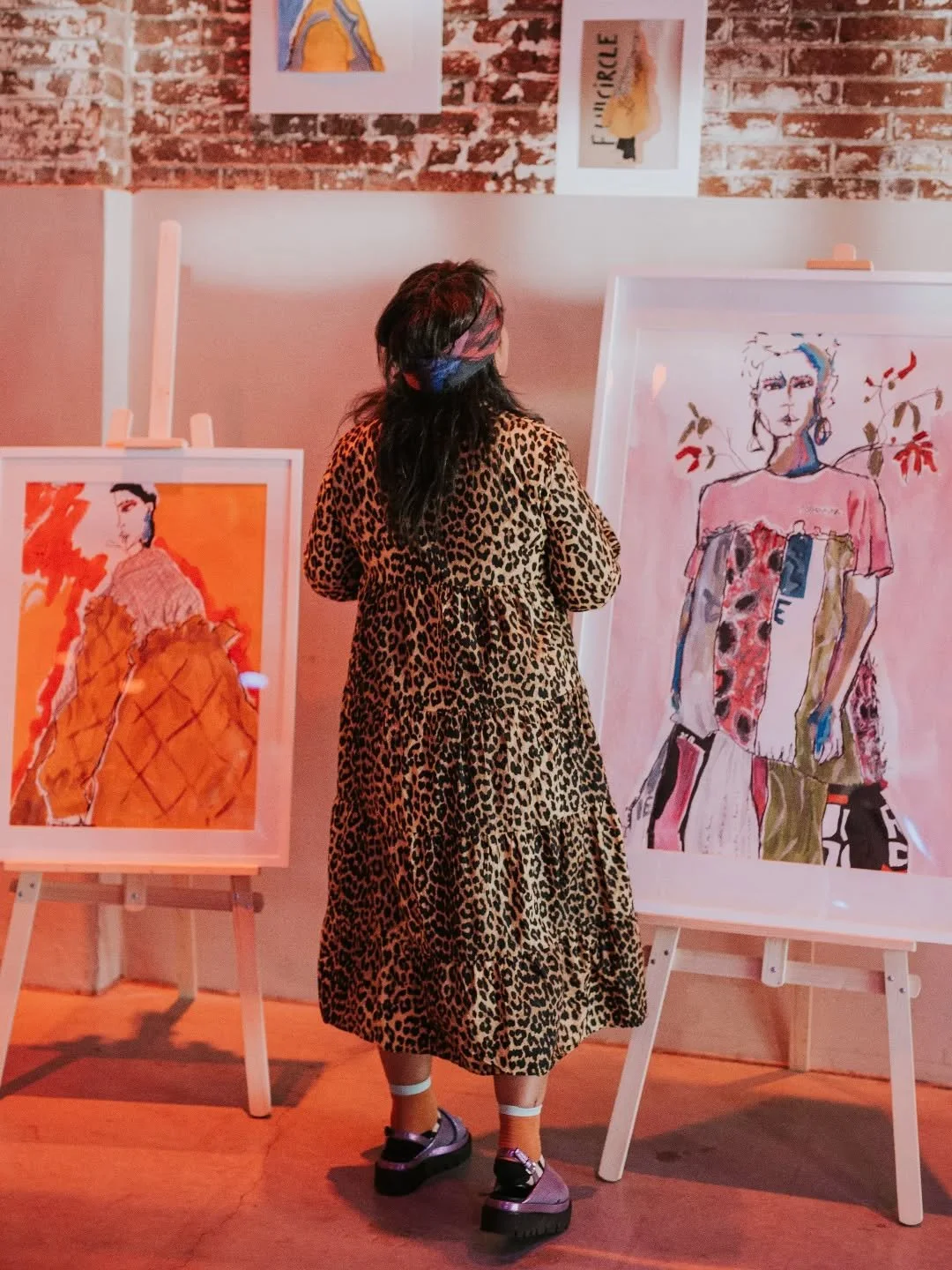 🐆 "IS PANTERPRINT OOK EEN KLEUR?"🐆 Deze vraag kreeg ik van &eacute;&eacute;n van mijn kastsessie klanten waarmee ze antwoord gaf op mijn vraag: &ldquo;Welke kleur(en) draag je graag?&rdquo;

Veelal tref ik in kledingkasten de kleuren zwar