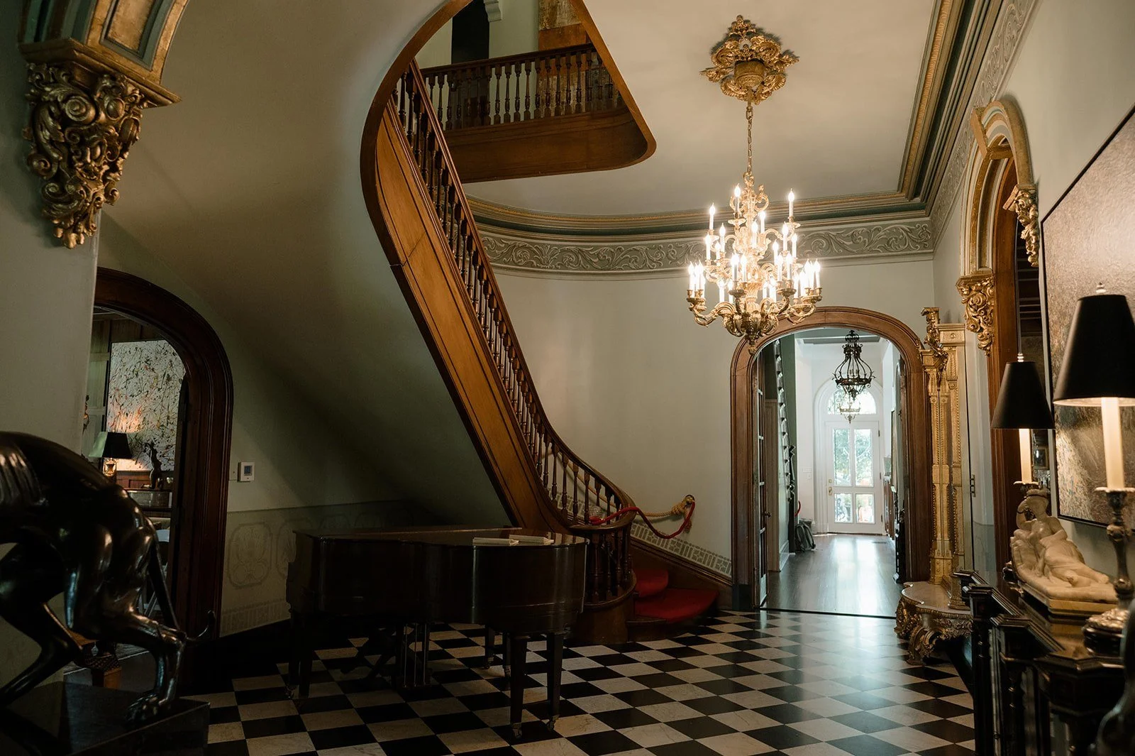 oct_foyer_web.jpg