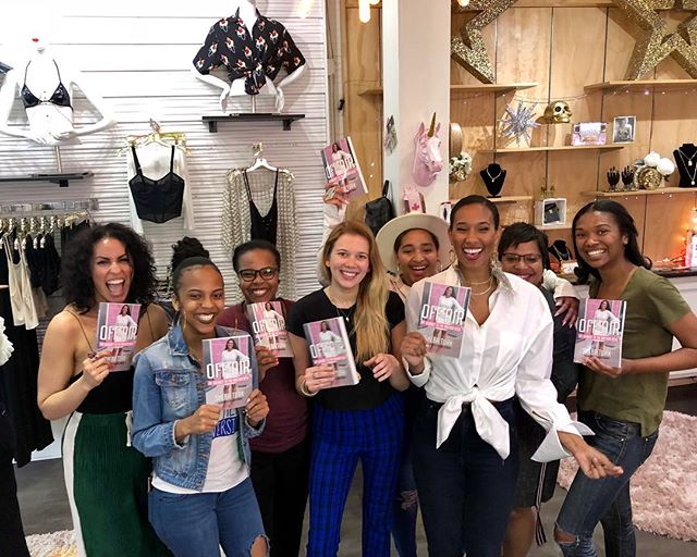 When your book signing turns into a party... Thank to my girl @kcharbonnet for hosting my book signing tonight &amp; for styling me in this adorb fit! Love me some Kay and her store @shop_kays 
Next up- Barnes &amp; Noble Westbank Saturday 1p-3p