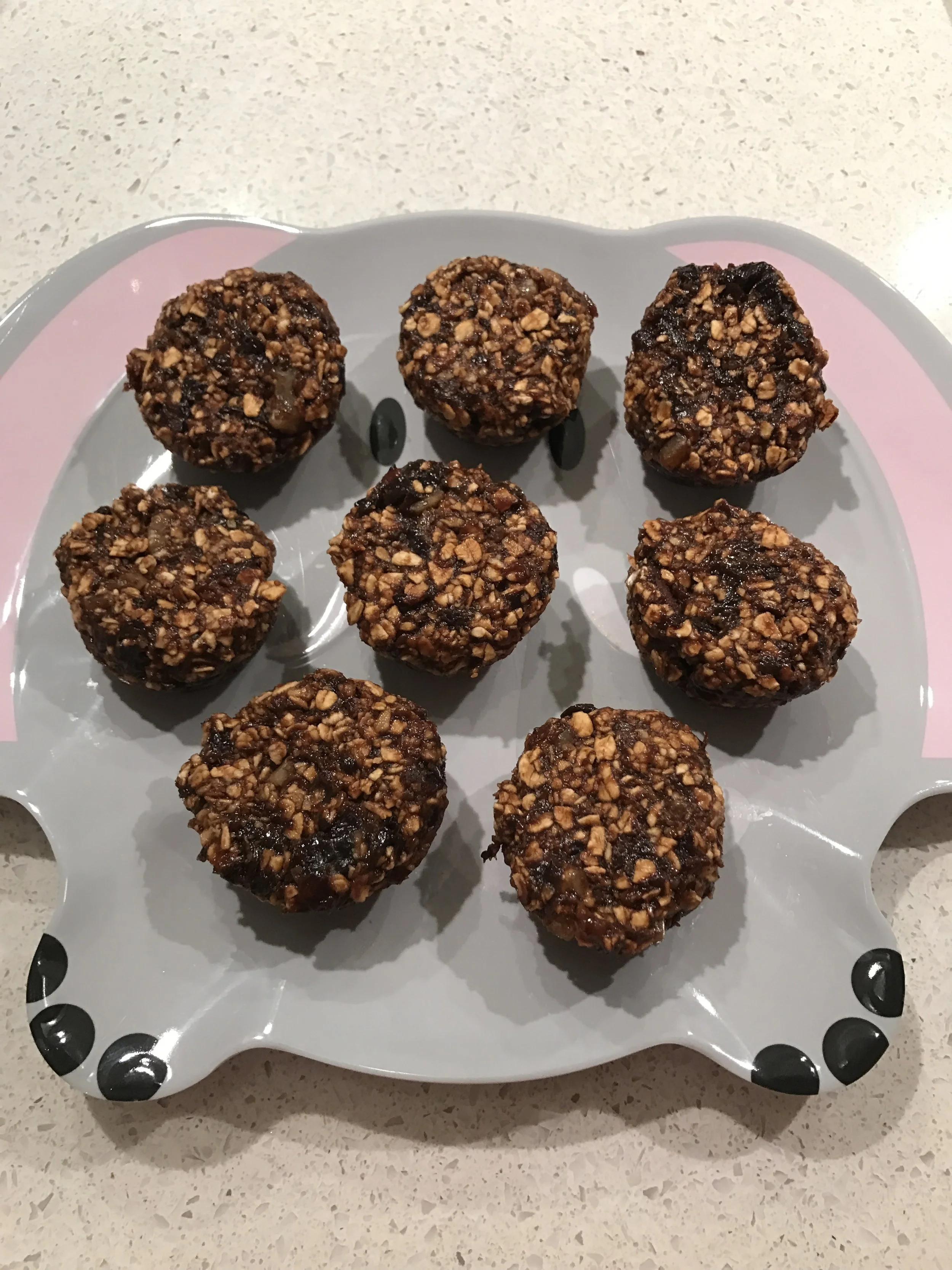 Walnut prune oatmeal bites 