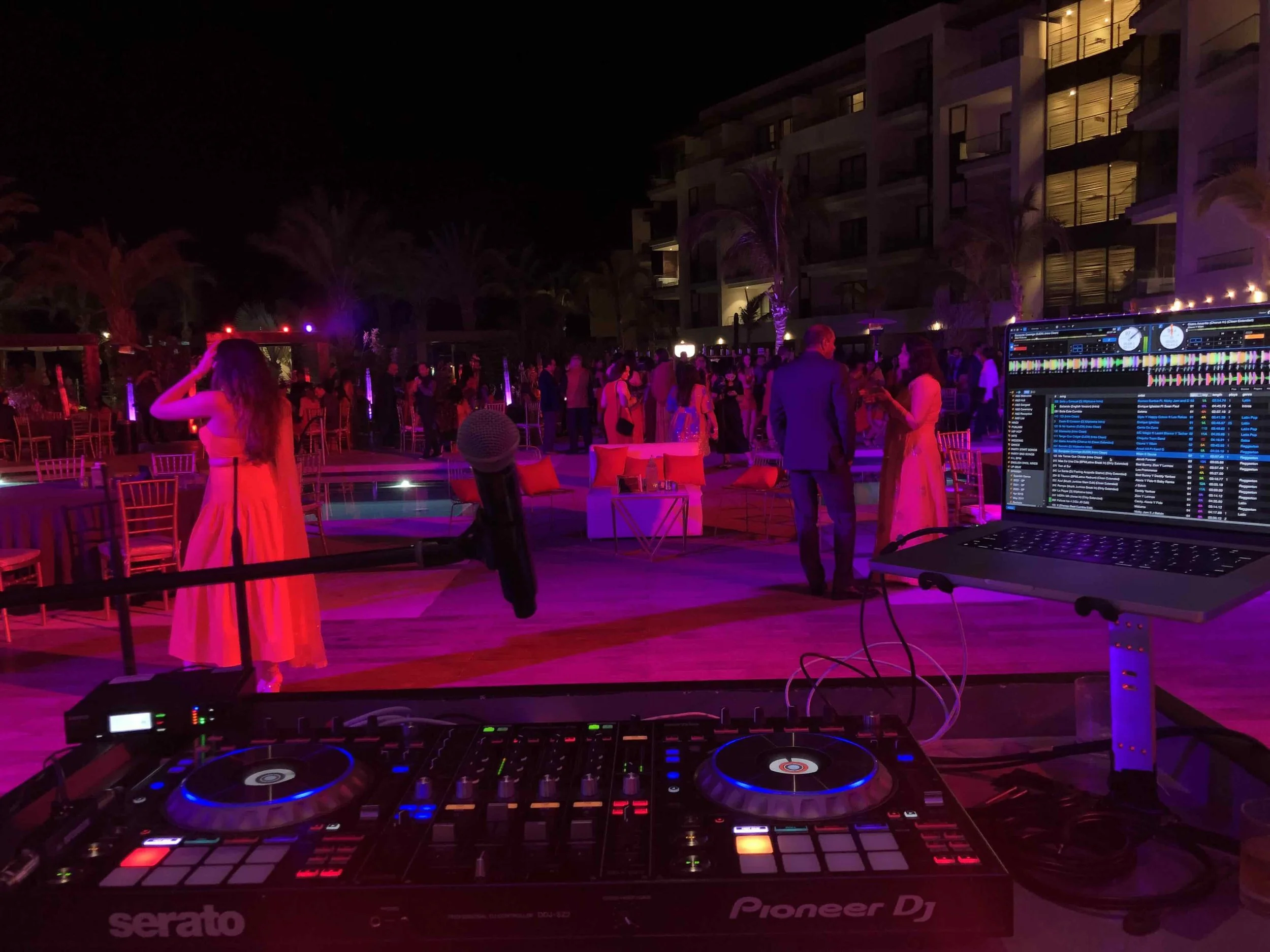 Top Indian Destination Wedding DJs: What Couples Should Look For