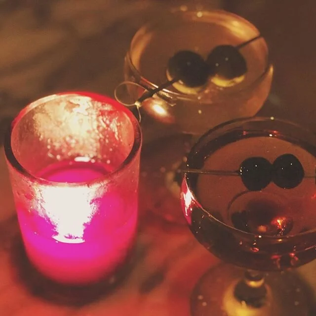 New Year same pastimes 🍸🥃 #nye #weho #eveleigh #cocktails #itsthe20sagain #whiskey #martini #smoothaf