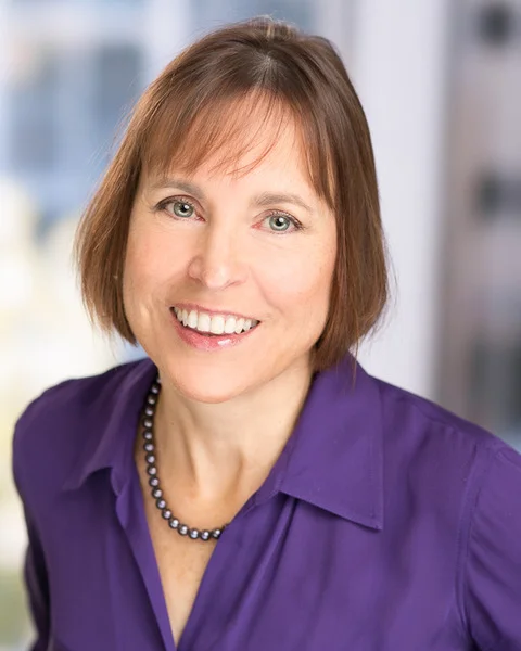 Laura DiTamasso Optimizing Your Growth Speaker 11:00 am