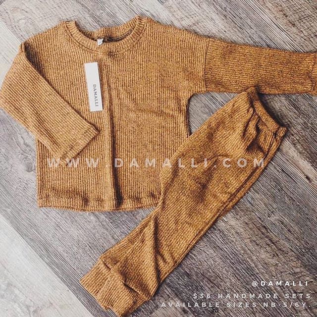 Small Shop Share.  These super soft and cozy sets from @damalli should definitely be on your list of must haves for your little babes. 
Colors available: Mint Gray, Dark Gray, Chartreuse Green and Mustard.
&bull; Sezzle offered ✔️
&bull;
&bull;
&bull