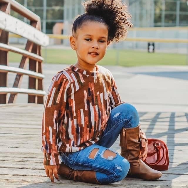 Small Shop Share.!!
Are you ready for sweater weather? For today only, all our cozy sweaters are 30% off @lk.clothing !! Use code: SWEATER at www.thelkclothing.com .
.
.
#kidsfashion #instakid #trendsetter #cutekids
#fashionkids #boss #bosslady #that
