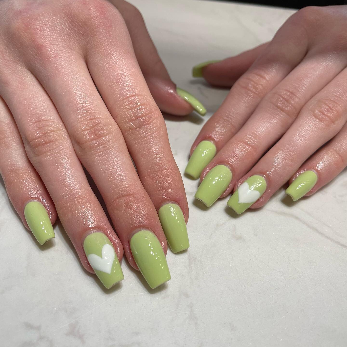 LEVEL OF COMPLEXITY: SIMPLE 2-4 NAILS. Whose ready for St. Patrick&rsquo;s day?! 🍀🍺🍻 #stpatricksnails #irish #boston #bostonsnails #bostonsnailsandspa #gelxboston #bostongelx #nailartboston #bostonnailart
