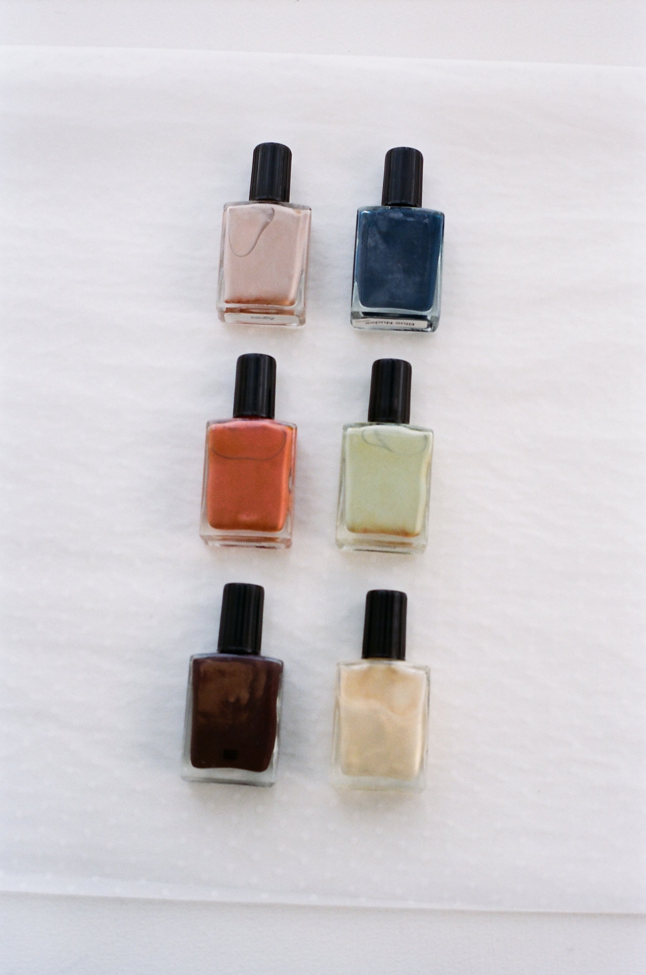 J HANNAH Nail Polish Carob — JOAN