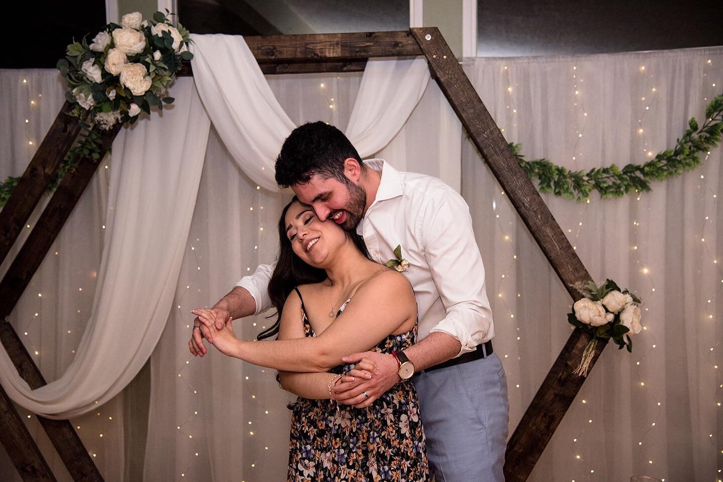 Happy Valentine&rsquo;s Day!! I hope your day is filled with love, laughter and so much joy!😊️💕✨
.
.
.
.
.
.
.
.
⠀⠀⠀⠀⠀⠀⠀⠀⠀
#edmontonweddingphotographer #yegweddingphotographer #yegphotographer #edmontonphotographer #yegengaged #yegcouple #yeglove #