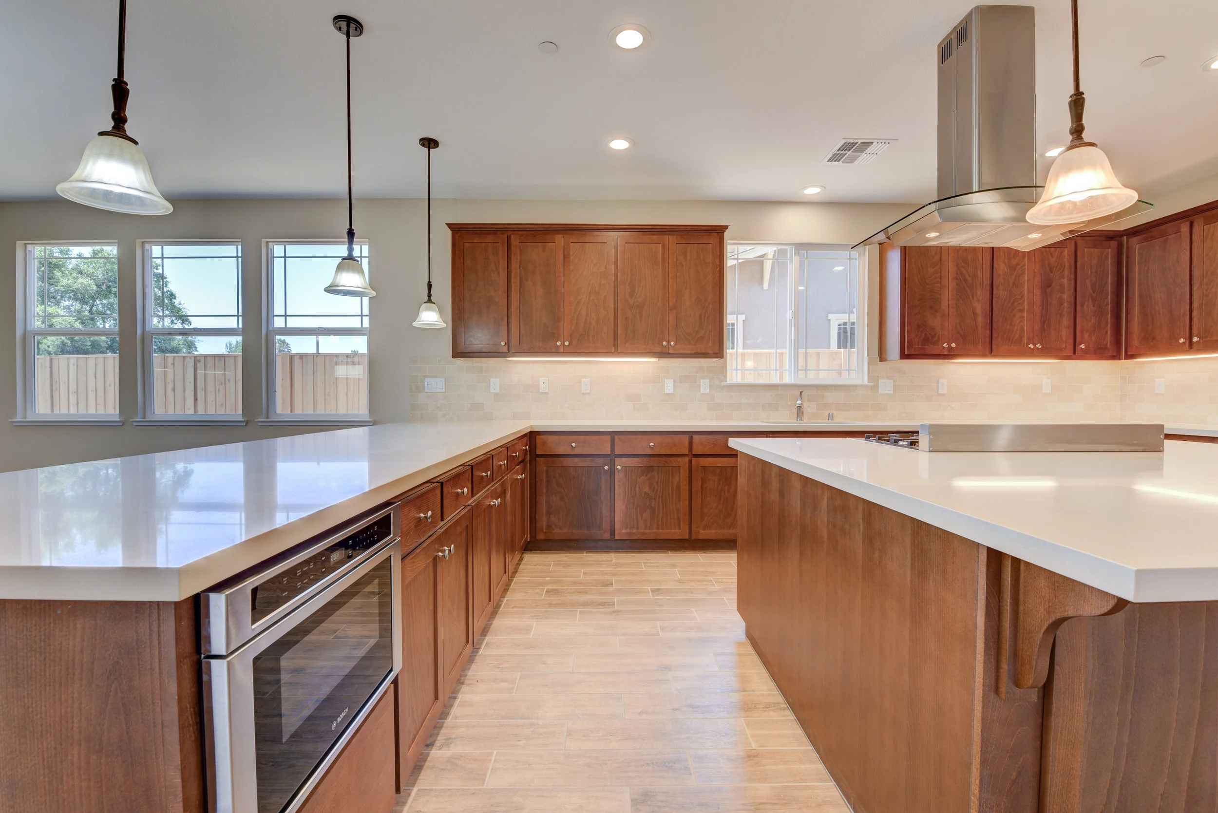 3882_callie_ct_MLS40768486_HID1146939_ROOMkitchen6.jpg
