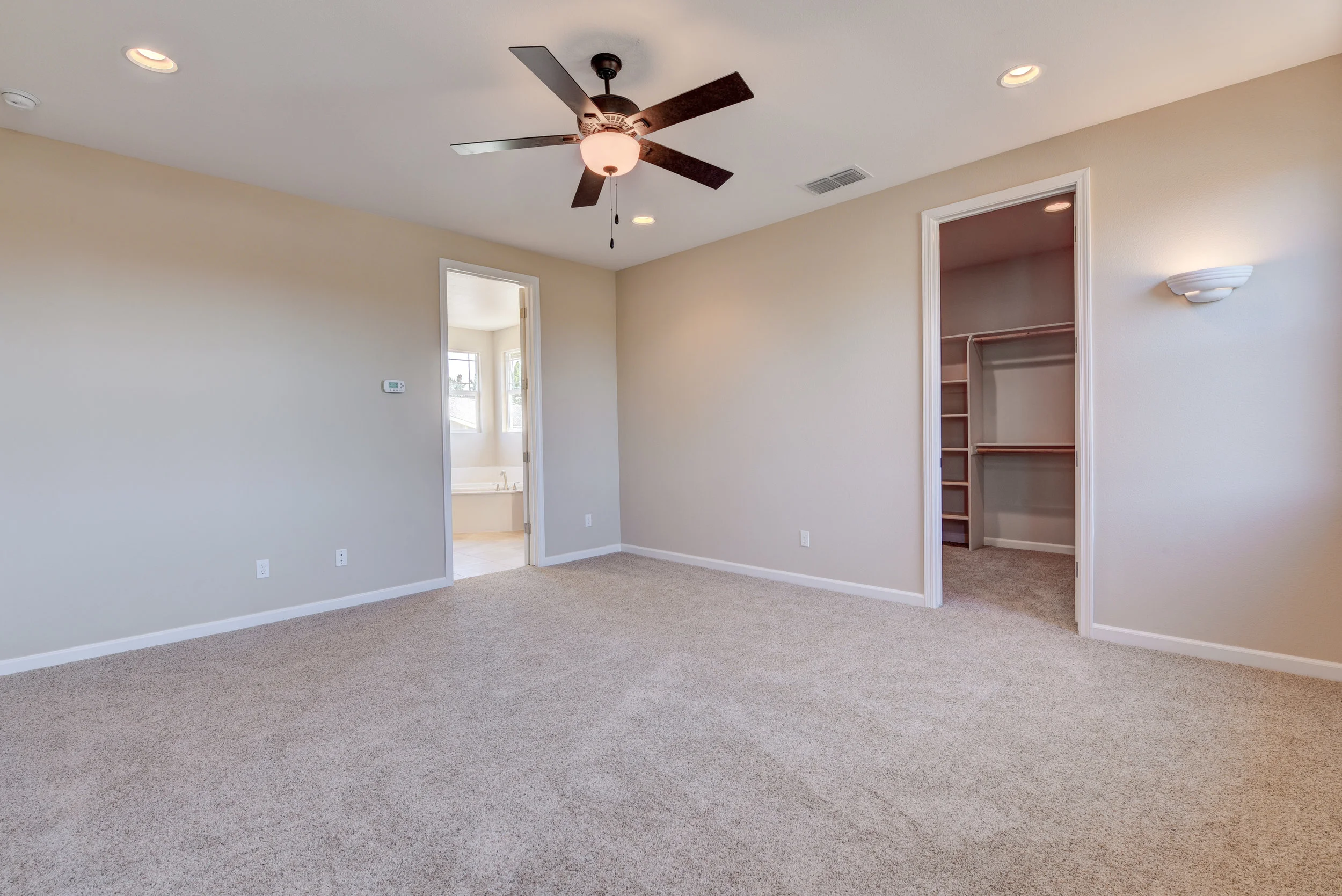 3882_callie_ct_MLS40768486_HID1146939_ROOMmasterbedroom.jpg