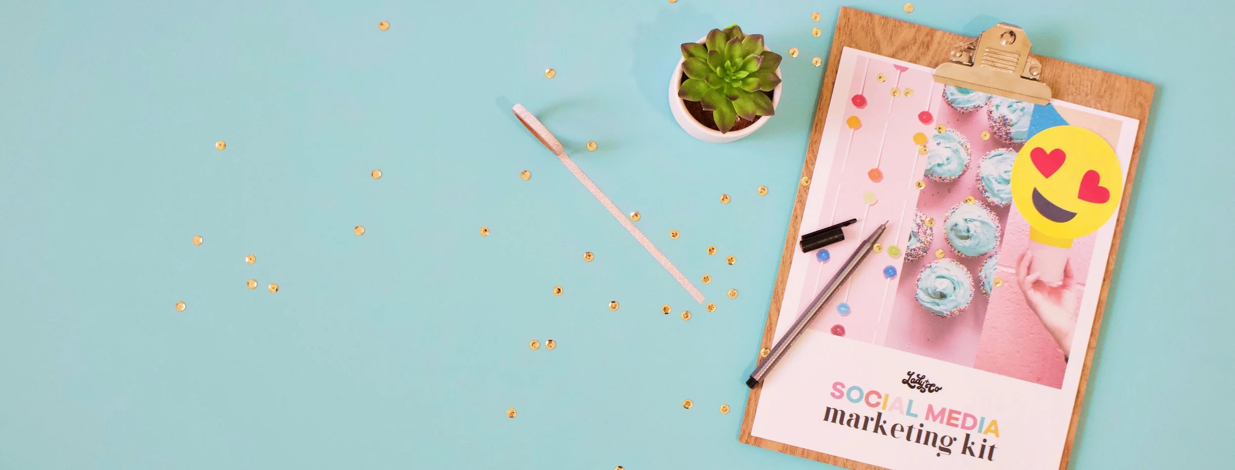 Download your FREE social media marketing kit