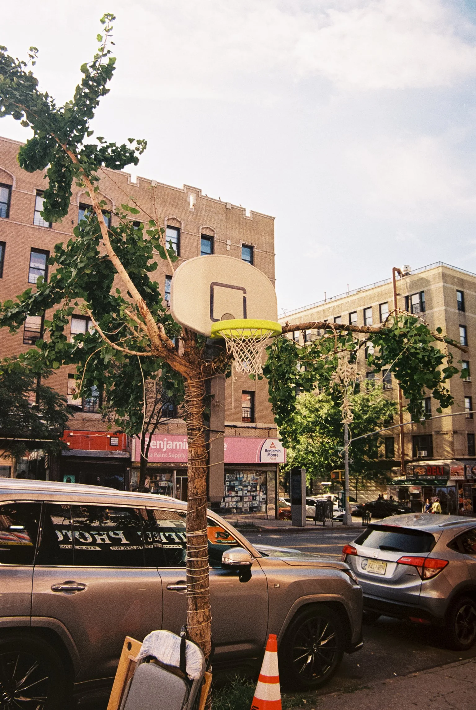 S758980-R1-048-22A.jpg