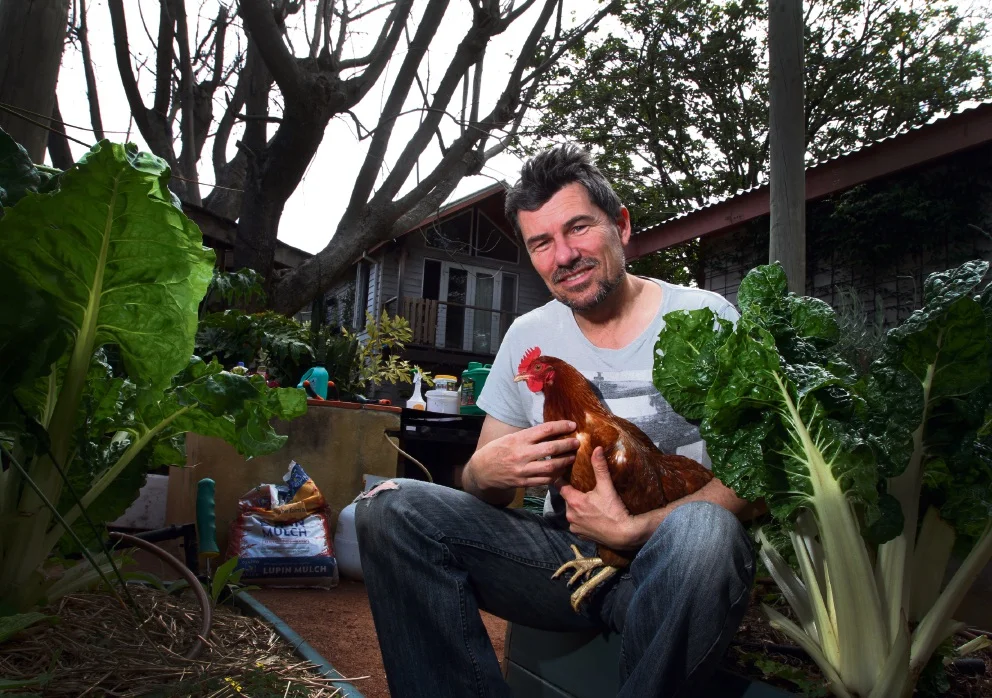  Episode 3: Hardy Shade Plants and guest Chris Ferreira