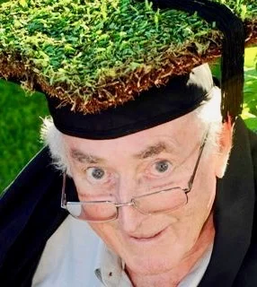 Episode 66: Perth's Lawn Guru Nick Bell and Horticulturist Extraordinaire Neville Passmore