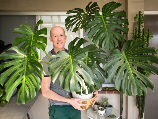 Episode 106: Plant enthusiast, Internet sensation Scott Cain talks about his passion for plants. 