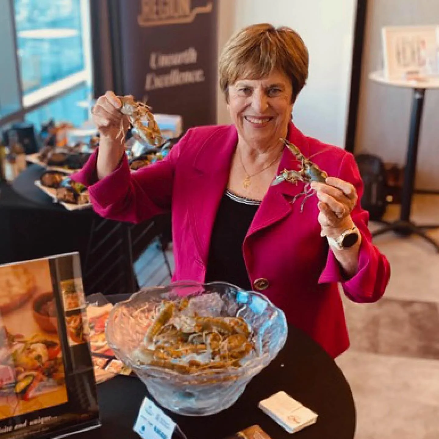 Episode 256 : &laquo;&nbsp;Yabby Lady&nbsp;&raquo; Mary Nenke Aquaculture Pioneer
Mary was awarded Rural Women of the Year in 2000. An advocate for regional Australia, Mary is the founder and driving force behind @cambinatayabbies

#cambinatayabbies 