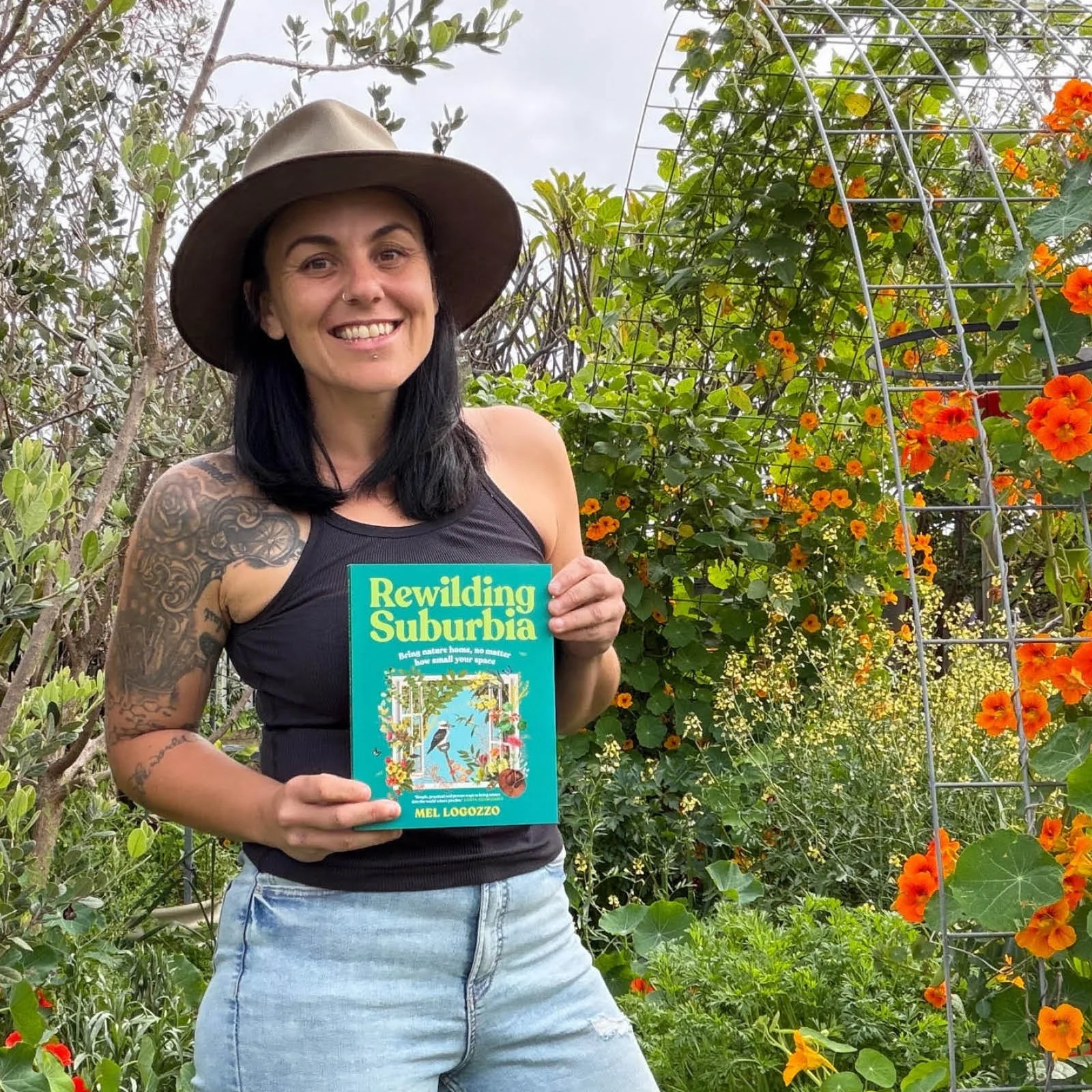 Episode 283 : Mel Logozzo Bringing Nature Into Suburban Homes