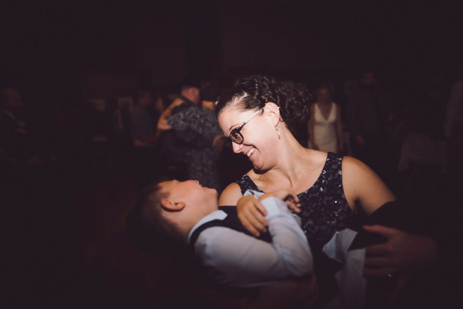 wedding-cherie-ethan-2982-wedding-photographer-des-moines-iowa-c-e.jpg
