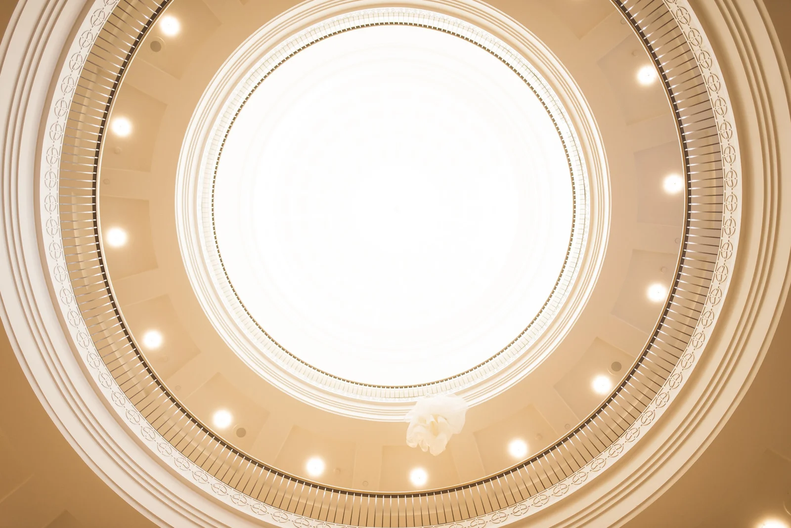 des-moines-wedding-sadie-derek-301-wedding-photographer-des-moines-iowa-s-d.jpg