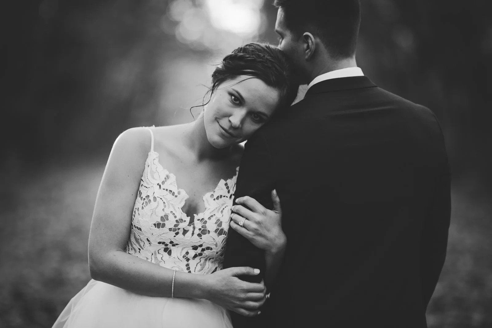 des-moines-wedding-sadie-derek-3669-wedding-photographer-des-moines-iowa-s-d.jpg