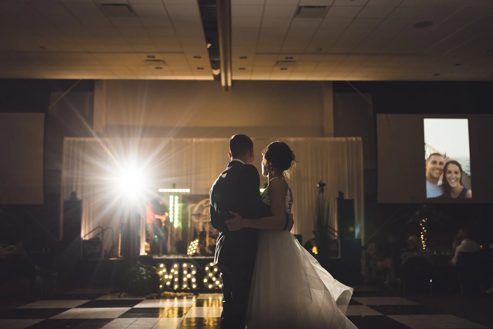 des-moines-wedding-sadie-derek-4237-wedding-photographer-des-moines-iowa-s-d.jpg