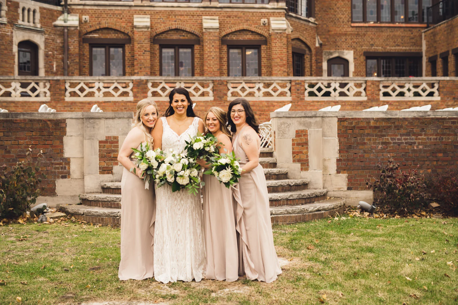 rollins-mansion-699-wedding-photographer-des-moines-iowa-m-c.jpg