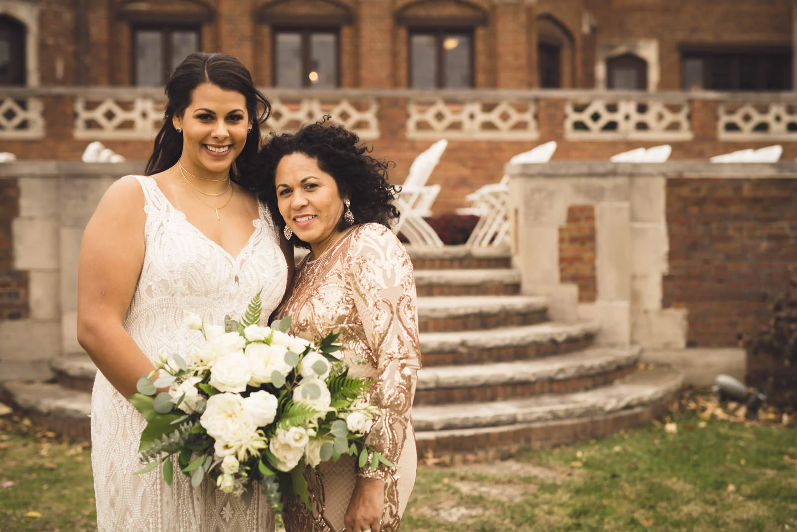 rollins-mansion-715-wedding-photographer-des-moines-iowa-m-c.jpg