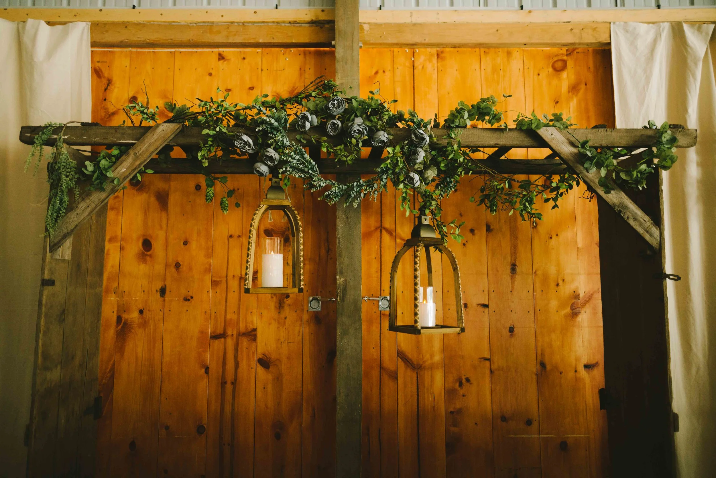 wedding-meaghan-matt-3037-bohemian-summer-wedding-in-iowa.jpg