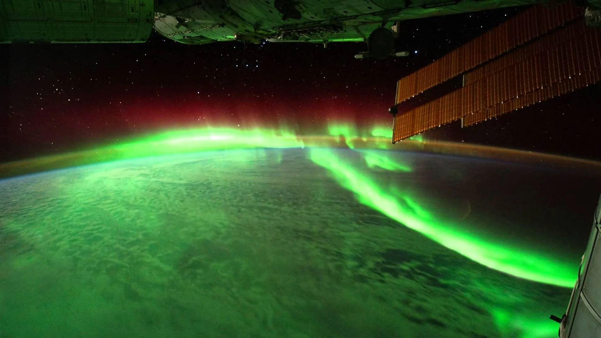 Image of auroras just above the Earth's surface obtained by the International Space Station. Image credit: NASA