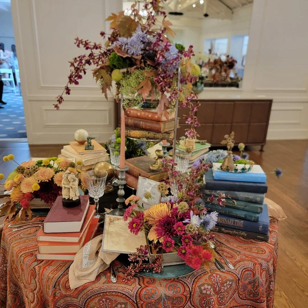 book theme table.jpg