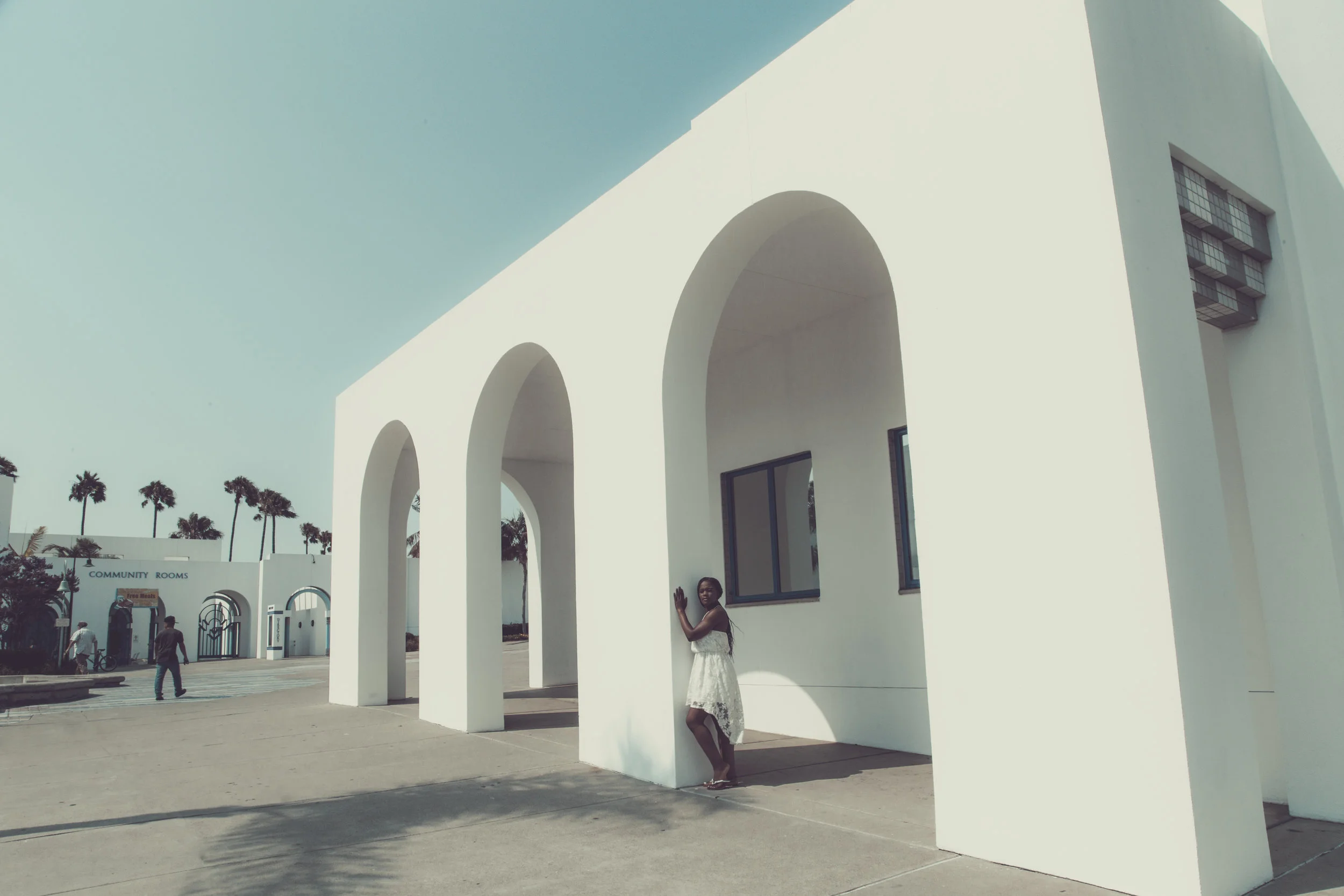 Roshanda in the Colonnade