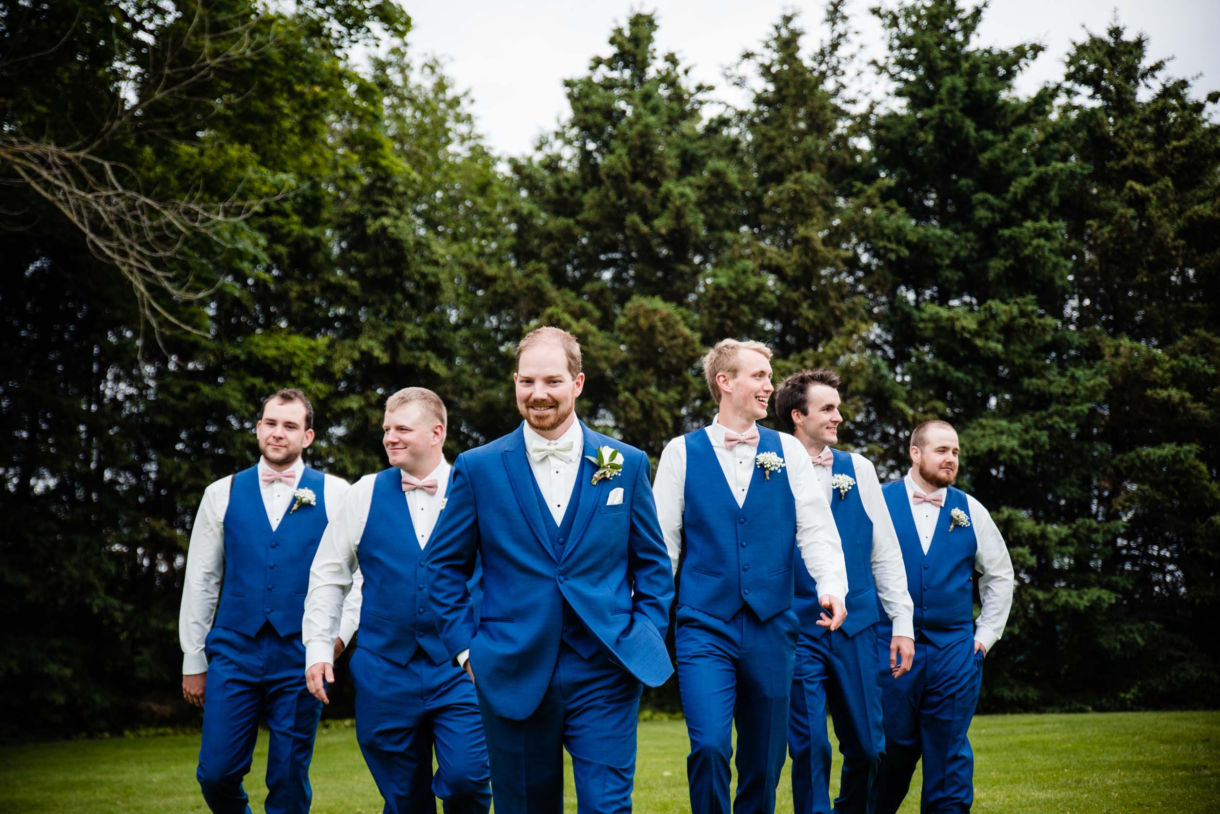 toronto-london-ontario-wedding-photographer-groomsmen.jpg