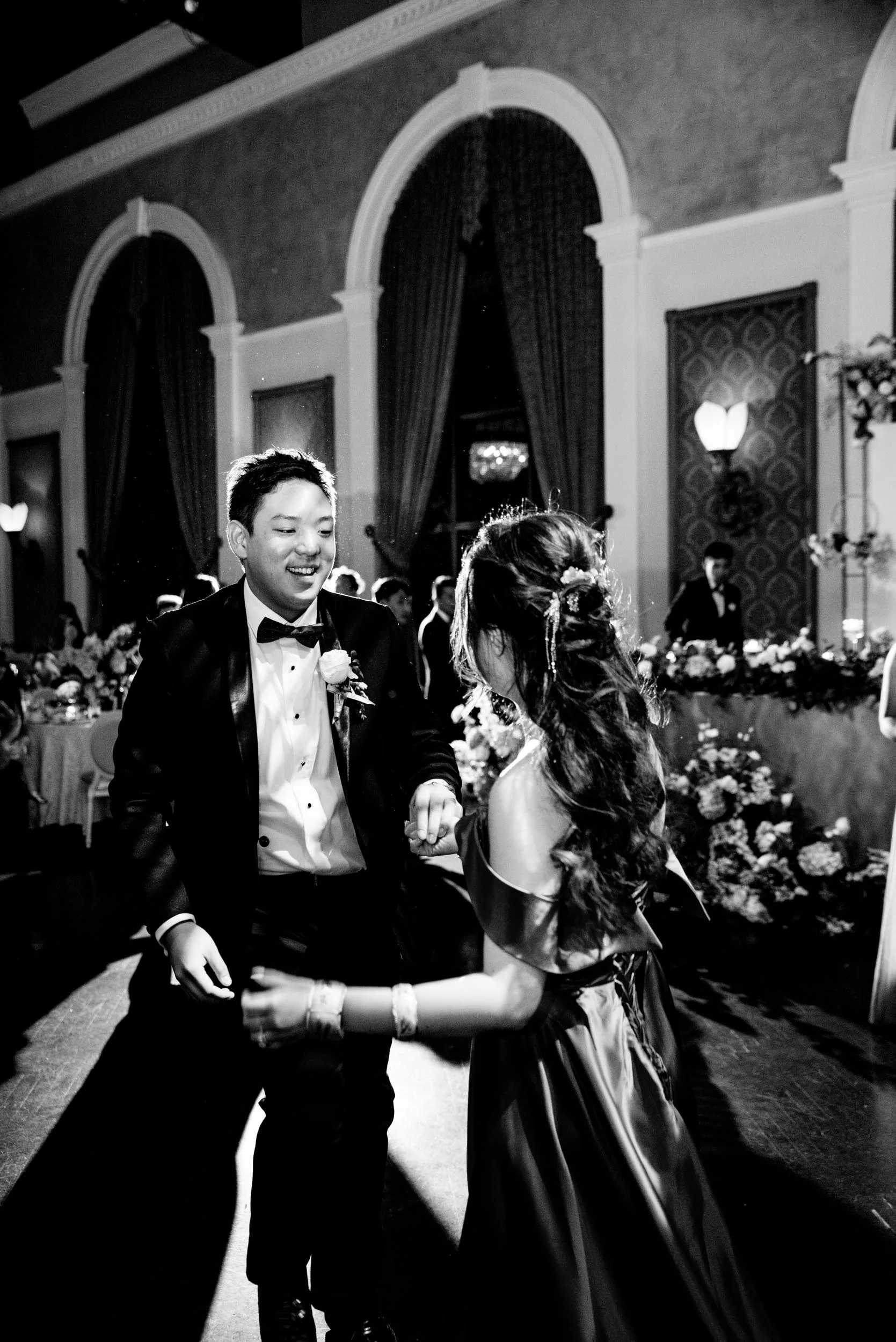 luxury-chinese-wedding-liberty-grand-toronto (149).jpg