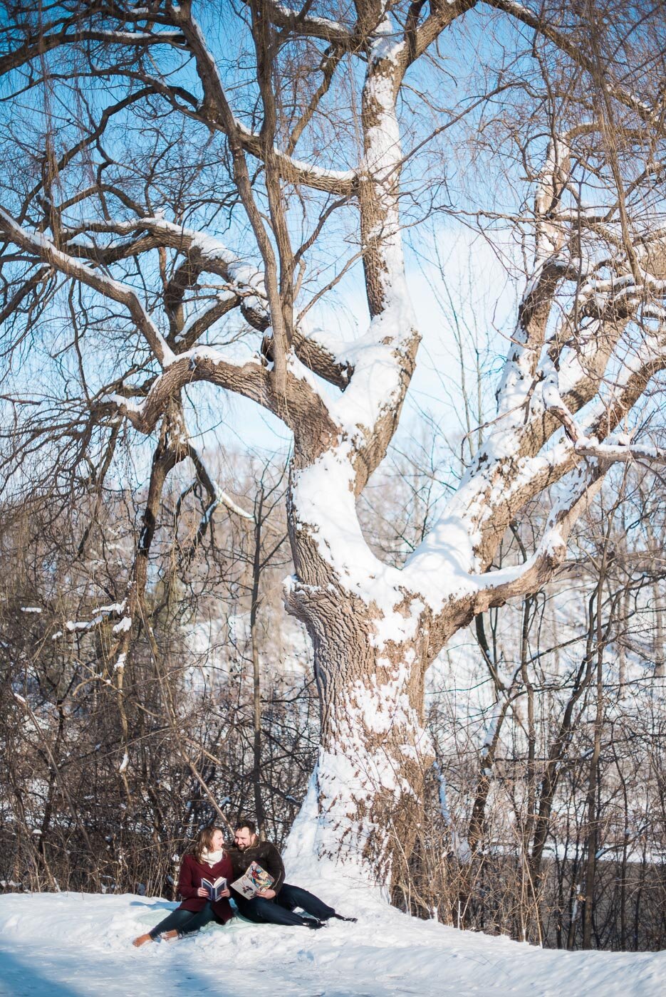 london-ontario-engagement-photography-springbank-park-winter (1).jpg