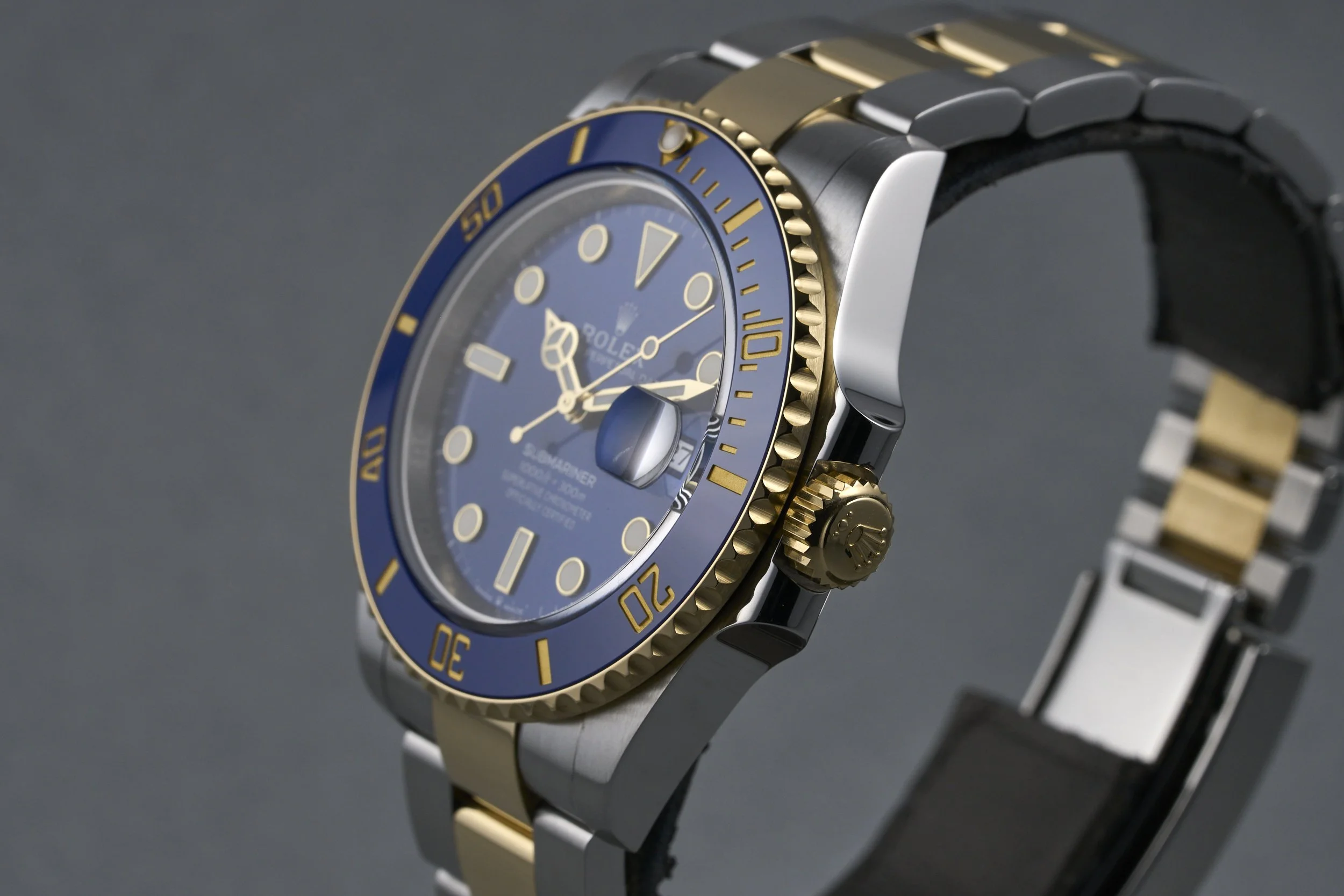 rolex-submariner.twotone.boxpapers-126613LB-blue.dial-2022-oysterpalace-OP2210-06.jpg